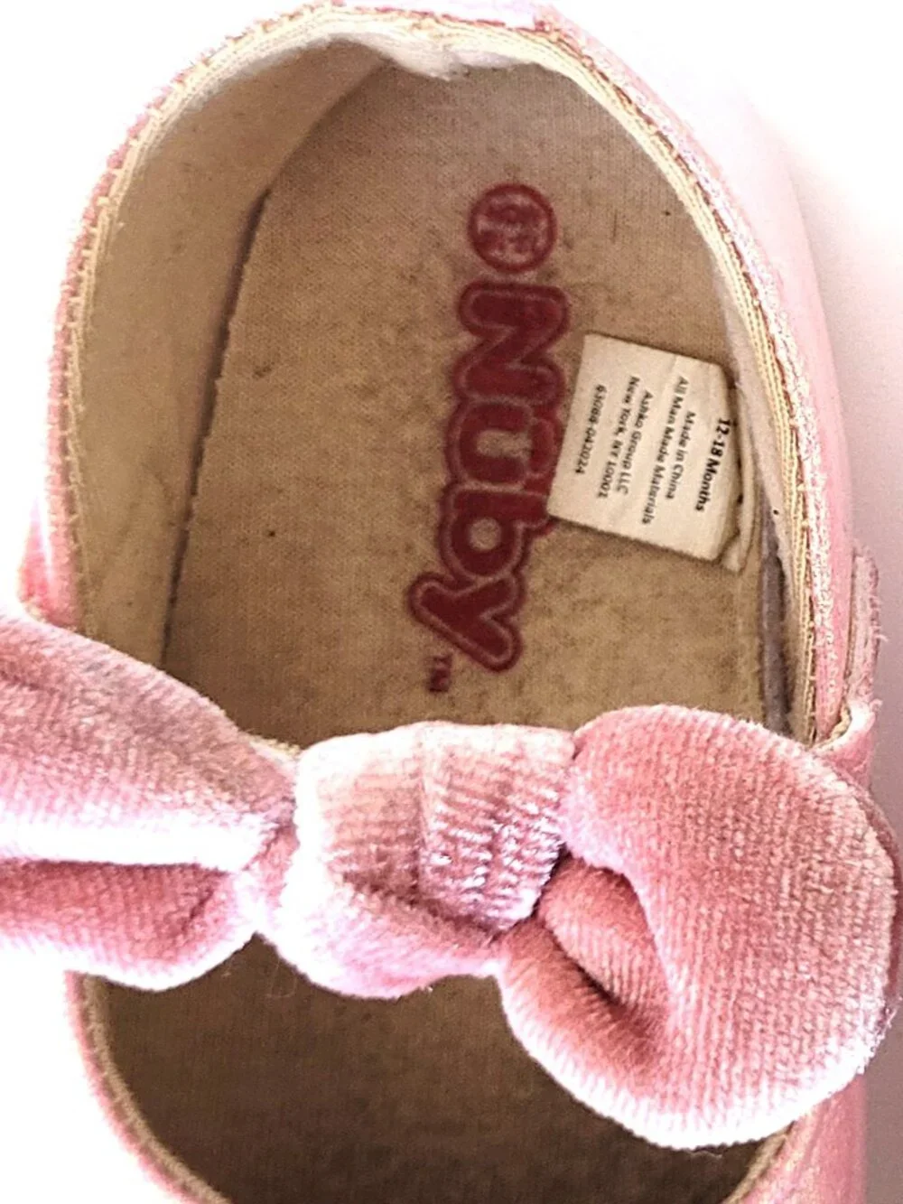 Nuby Pink Sparkle Velvet Bow Shoes